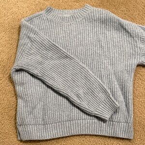 Old Navy Men's Light Gray Crewneck Sweater